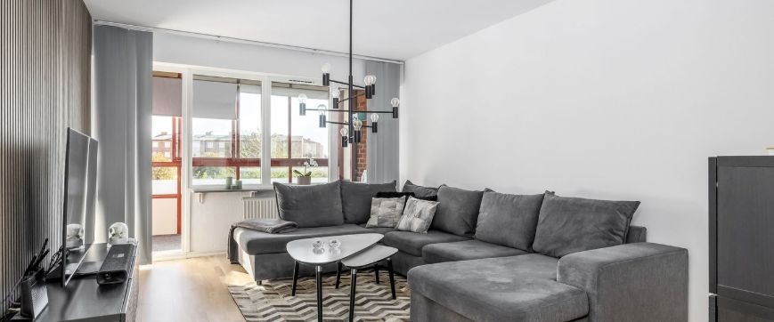 Östra Farmvägen 46B - Foto 1