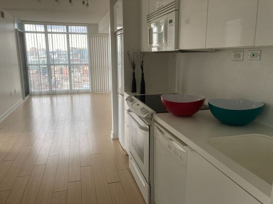 For Lease - 15 Iceboat Terrace Unit# 1612, Toronto, Ontario - Photo 1