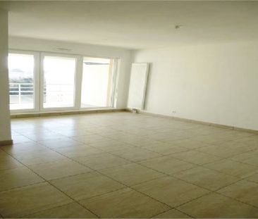 Location Appartement 3 pièces 73m² - Photo 1