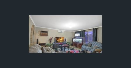 Cozy Living close to Pacific Werribee - Photo 2