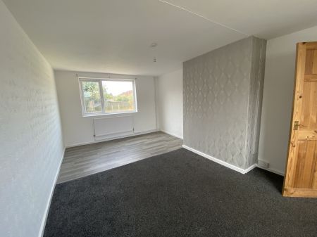 Waterworks Street, Immingham - Photo 3