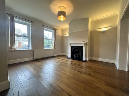 3 bedroom terraced house to rent - Photo 5