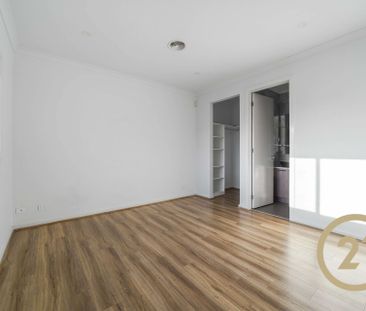 Live in Style - Photo 6