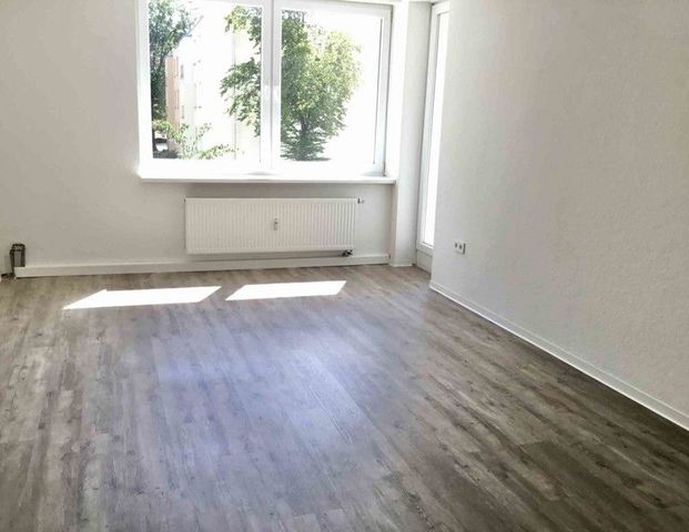 Schicke 3-Zimmer-Wohnung mit Balkon - Photo 1
