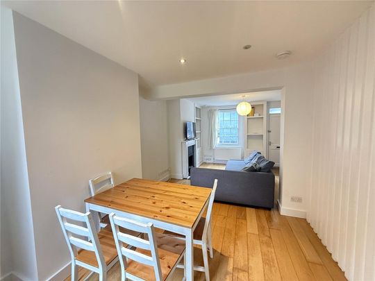 3 bedroom terraced house to rent - Photo 1