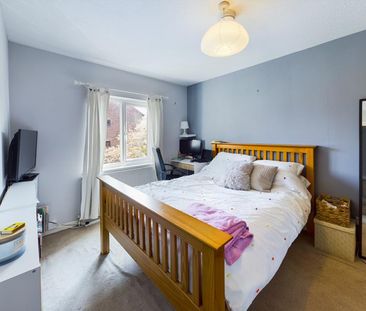 1 bedroom Flat To Let - Photo 6