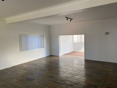 LIVE IN THIS SOUGHT-AFTER BEACHSIDE SUBURB - Photo 2