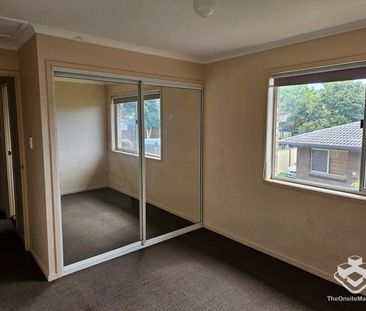 Spacious & Secure 2-Bedroom Townhouse in Prime Algester Location - Photo 3