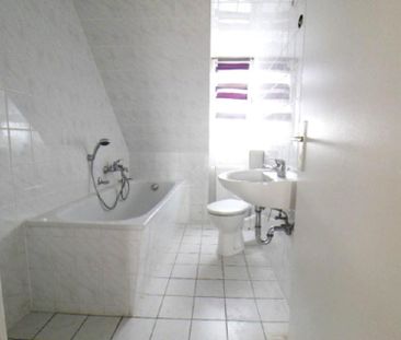 Renovierte Zweizimmer-Wohnung im Grünen - Photo 1