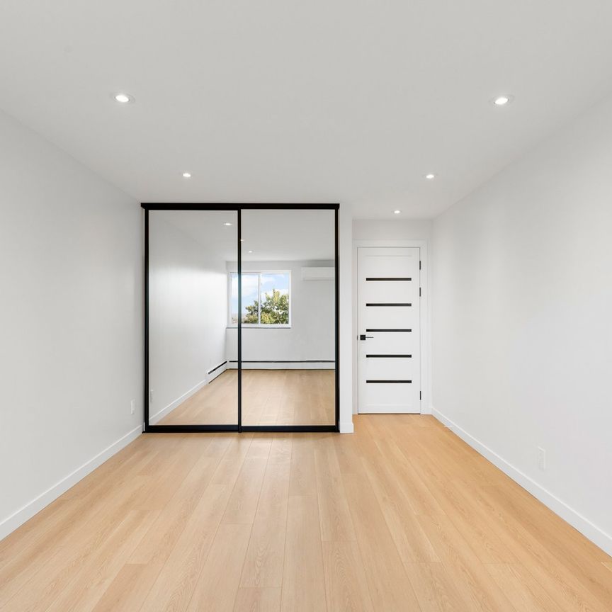 4700 Av. Bonavista, Montréal (Côte-des-Neiges, QC H3W - Photo 1