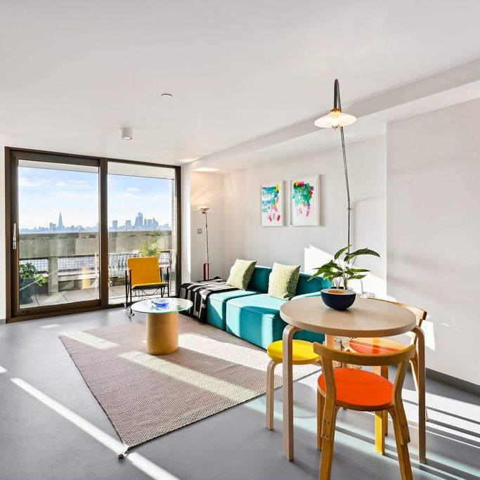 1 bedroom flat to rent - Photo 1