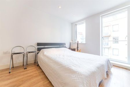 Studio to rent - Photo 4