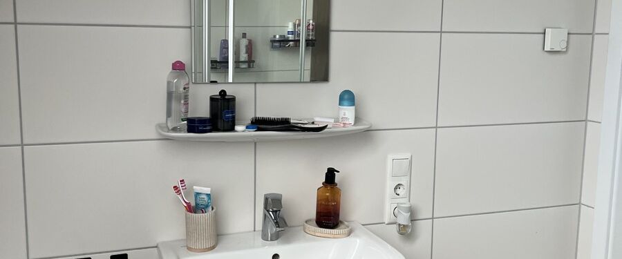 Wohnen in einer gemütlichen und modernen Oberwohnung in Veenhusen! - Foto 1