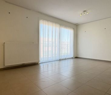 Serviceflat te huur in Deinze voor € 968 met 1 slaapkamer - Photo 2