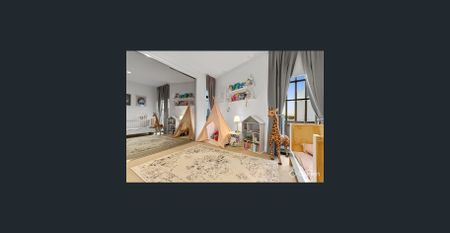 Contemporary Townhouse Steps from the Bay - Photo 4