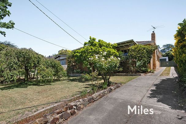 27 Miriam Street, Rosanna - Photo 1