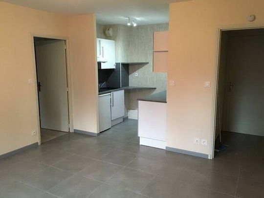 Location appartement t1 bis 2 pièces 38 m² à Rodez (12000) - Photo 1