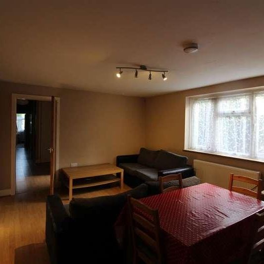 Alma Road, ***video Tour Available***, Southampton, SO14 - Photo 1