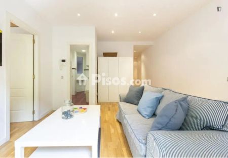 Piso en alquiler en Madrid Capital - Photo 4