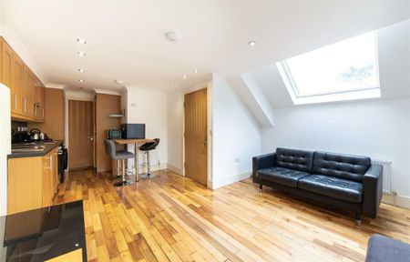 Otterburn Villas South, Newcastle Upon Tyne - Photo 2