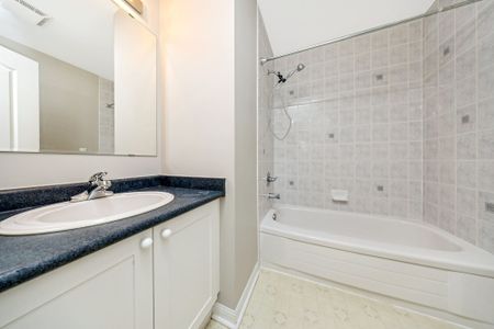 For Lease - 1637 Stover Crescent, Milton, Ontario - Photo 3