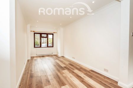 Burgess Close Odiham, RG29 - Photo 5