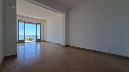 Location Appartement 3 pièces 88m² NICE 06200 - Photo 2