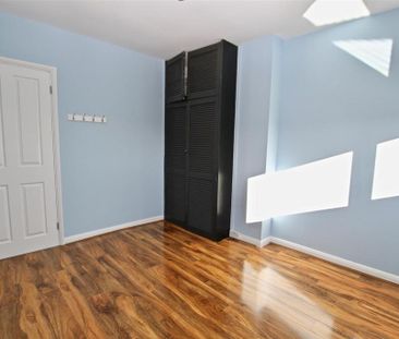 3 bedroom detached house to rent - Photo 2