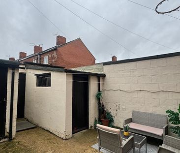 East Street - Photo 1