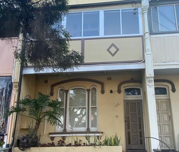 CONVENIENCE & LOCATION - Photo 3