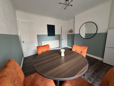 3 bedroom terraced house to rent - Photo 4