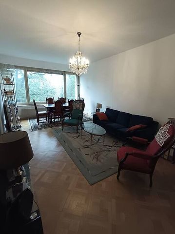 XI. Bel appartement de 3 pièces avec balcon et à côté du lac à Genève - Foto 3