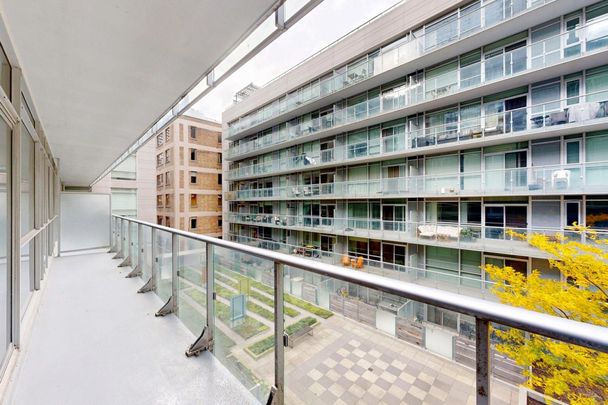 For Lease - 30 Nelson Street Unit# 406, Toronto, Ontario - Photo 1