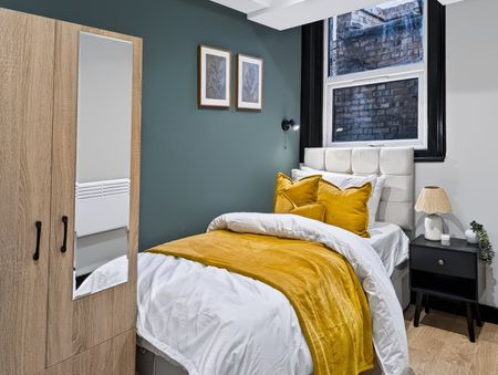Studio Flat, Stoke Newington High St, N16 - Photo 3
