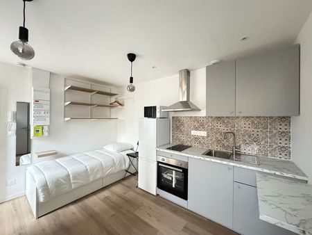 STUDIO MEUBLÉ 17.25 M² - HYPER CENTRE-VILLE - Photo 3