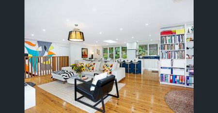 Designer Home in Green Suburb - Photo 4
