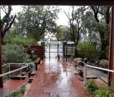 Prime Location – Easy Living in West Perth! - Photo 1