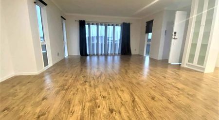 Modern & Close to Pukekohe Town - Photo 2