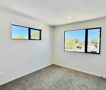 Brand New 2.5-Bedroom Double-Storey Home! - Photo 1