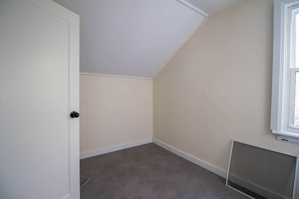 **COZY** ONE BED APARTMENT IN WELLAND!** - Photo 1