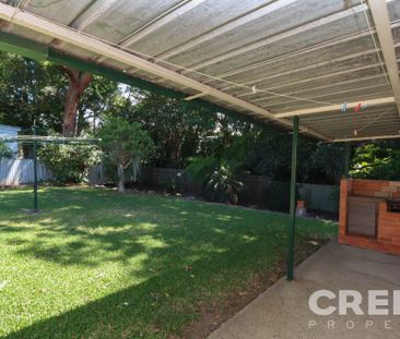4 Bryson Avenue, Kotara - Photo 5