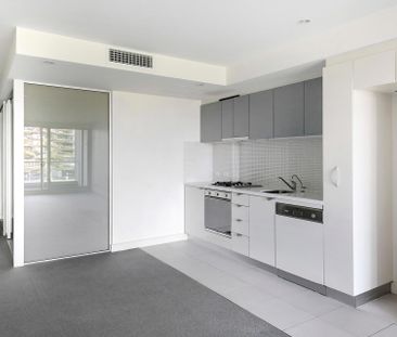 410/19 Holdfast Promenade, Glenelg SA - Photo 1