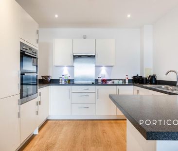 2 bedroom flat to rent - Photo 5