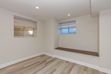 For Lease - 1539 Kitchen Court Unit# Bsmt, Milton, Ontario - Photo 3