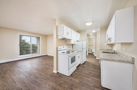 Westview Manor - Photo 3