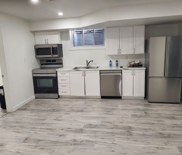 For Lease - 1048 Hansler Road Unit# Lower, Welland, Ontario - Photo 3