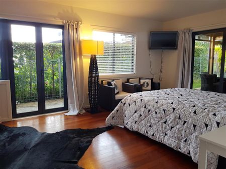 Oneroa, 1 Bedroom $400P/W - Photo 5
