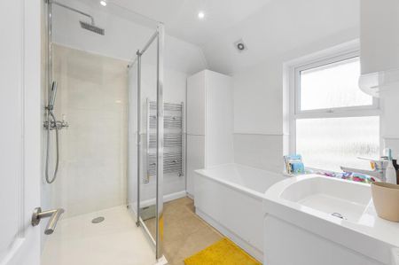 3 bedroom house to rent - Photo 2