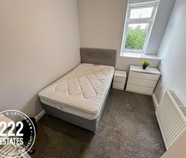 Church Street - Widnes - WA8 - Photo 2