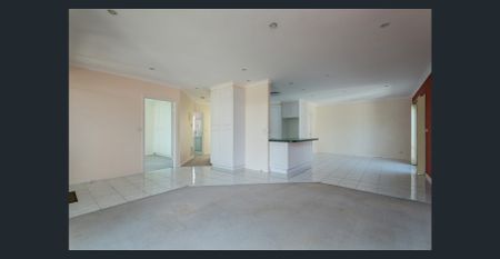 Modern Comfort in a Prime Hughesdale Location! - Photo 4